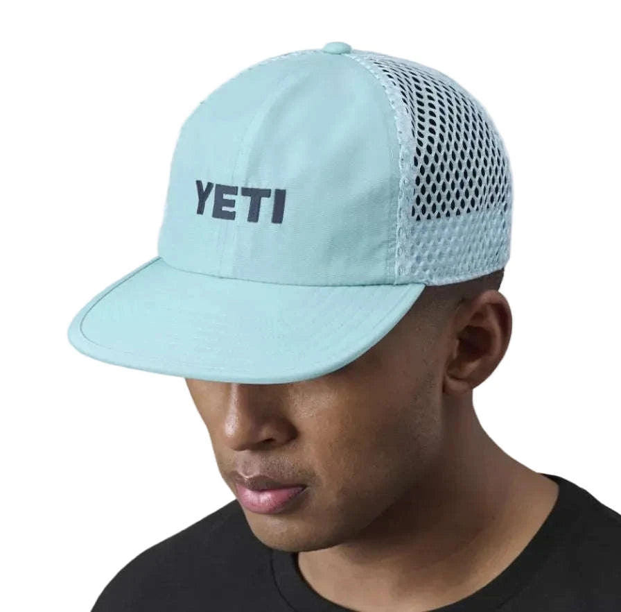 YETI GORRA HAT LOGO PERFORMANCE HAT SKY BLUE AJUSTABLE Mundo Outdoors Shop