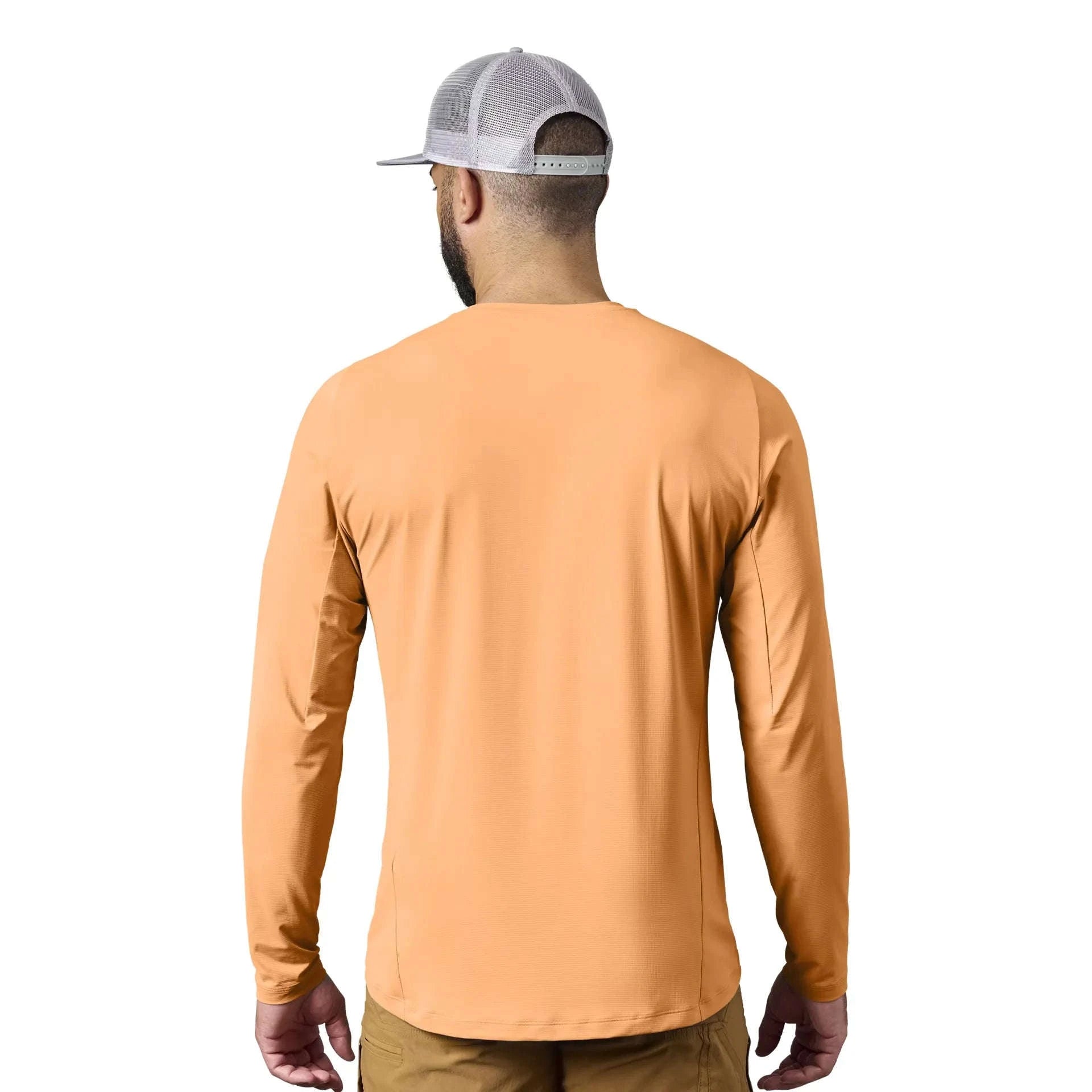 YETI GEAR CREW NECK SUNSHIRT SALMON Mundo Outdoors Shop