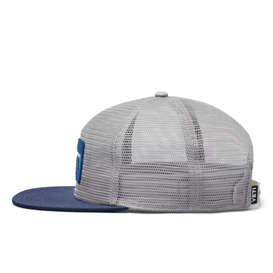 YETI GORRA VELCRO BADGE FLAT BRIM MESH
